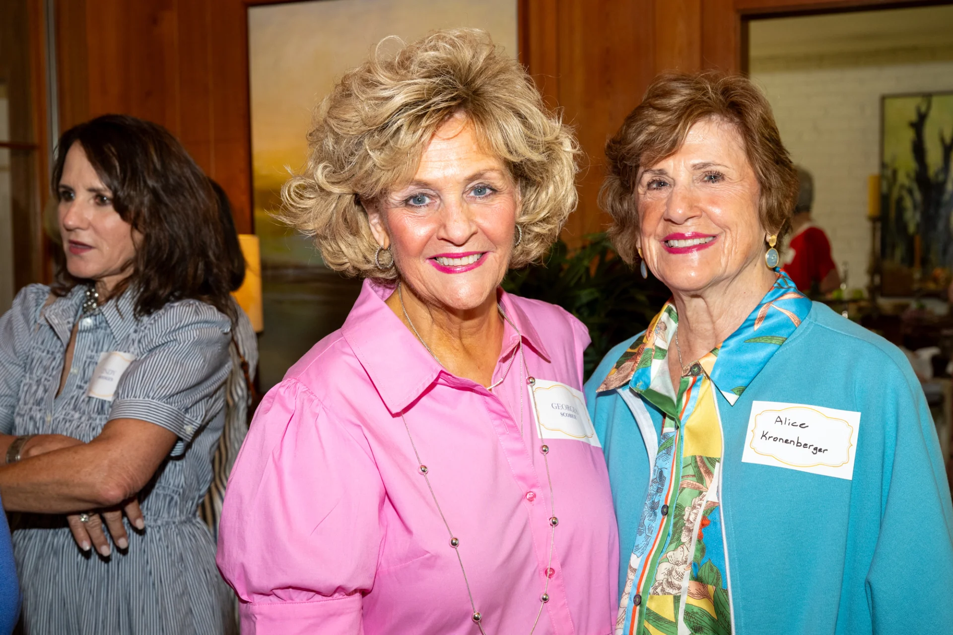 Mums Of Alums 85336.webp